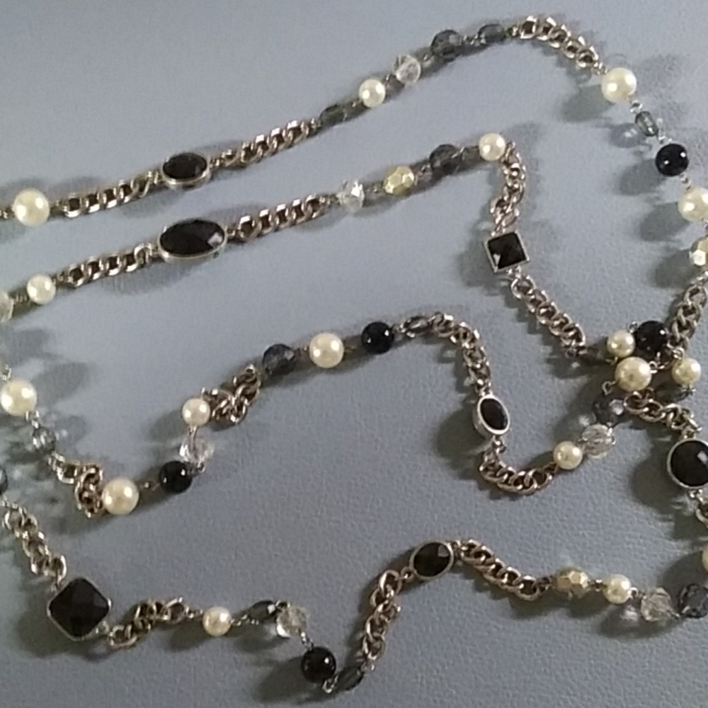 Very long necklace